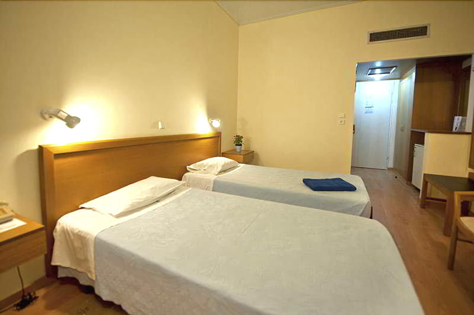Paolo Hotel Loutráki Extérieur photo