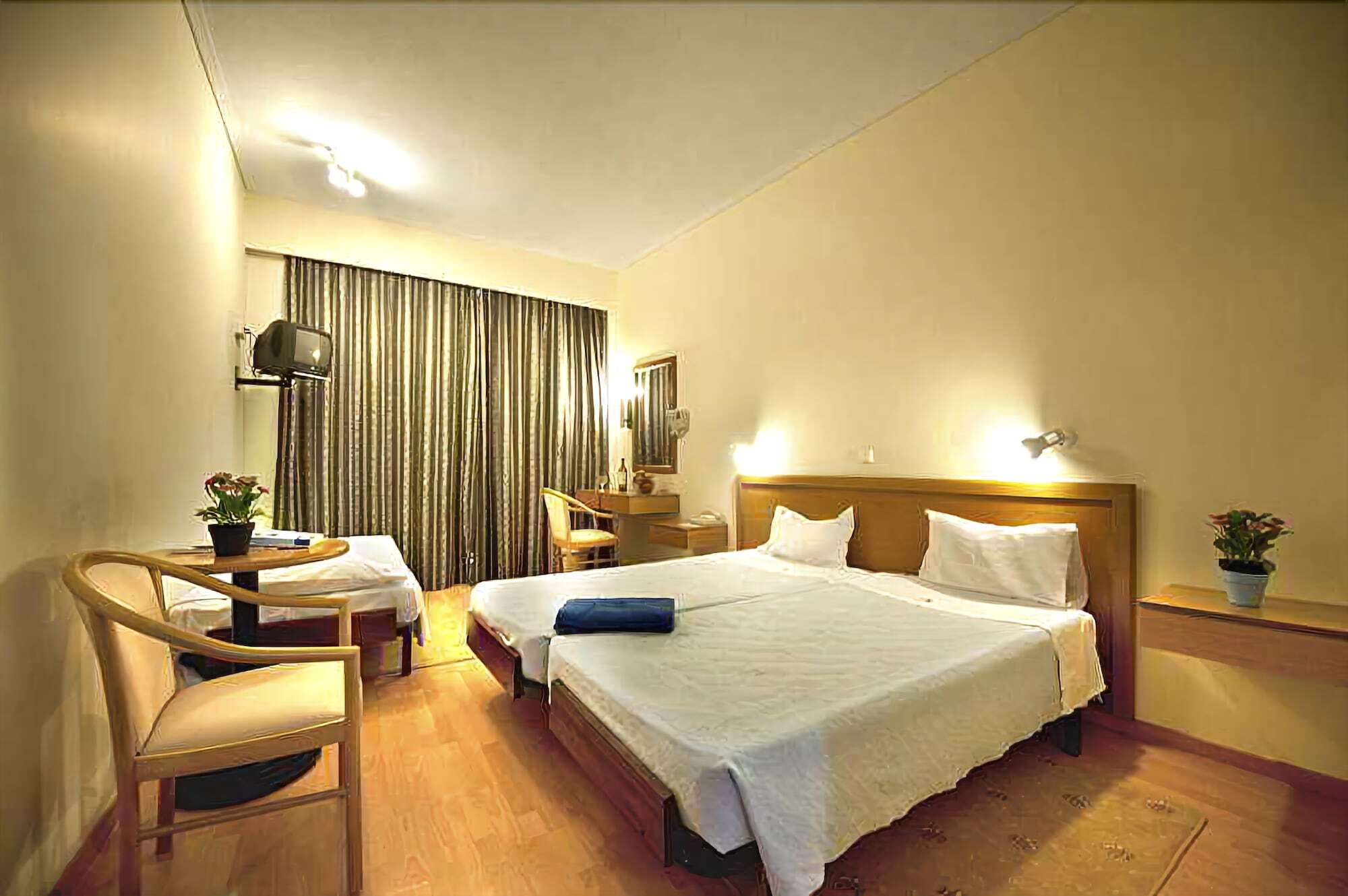 Paolo Hotel Loutráki Extérieur photo
