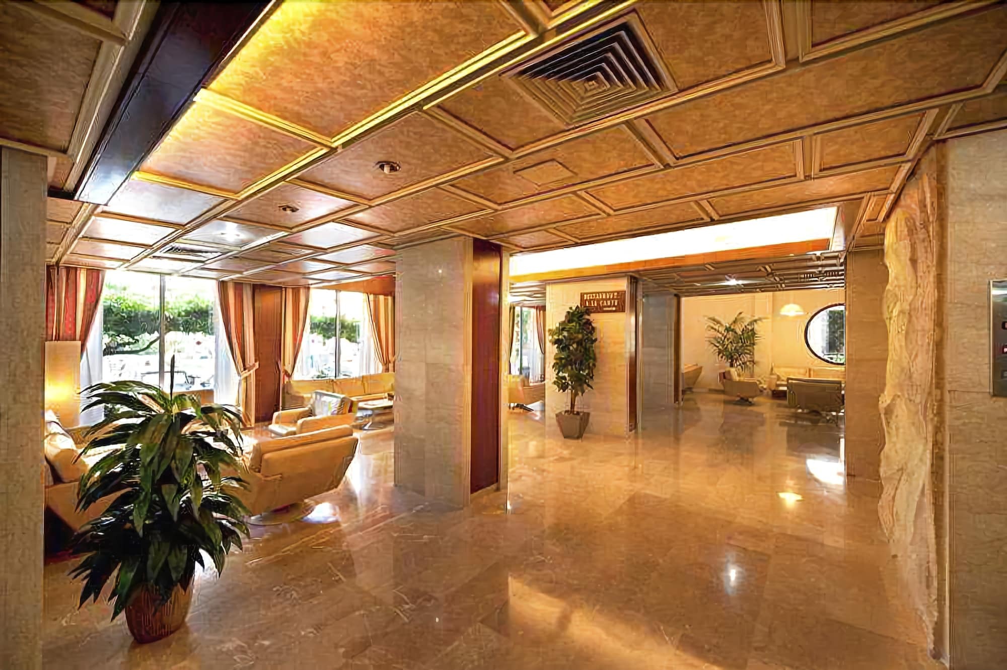 Paolo Hotel Loutráki Extérieur photo